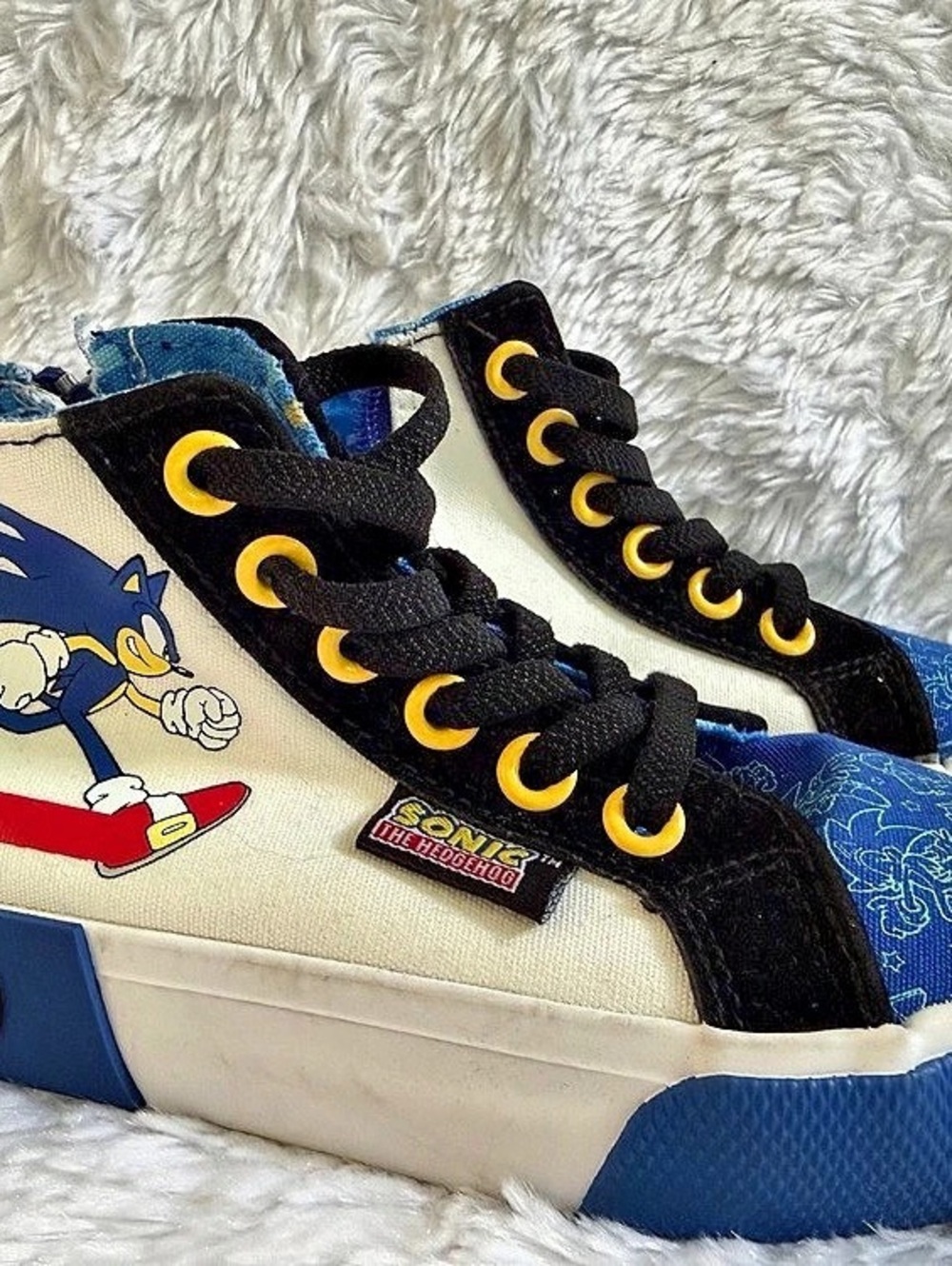 Sonic the Hedgehog Boys sneakers Blue & White High Top size 11